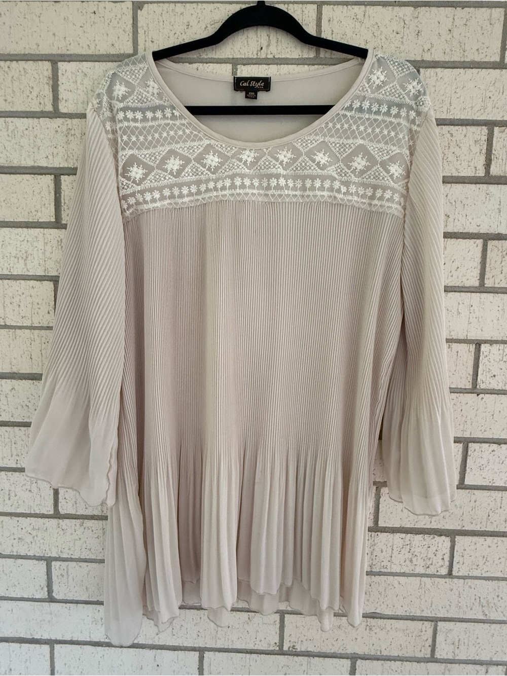 Cal Style Beige Pleated Tunic with Lace Yoke